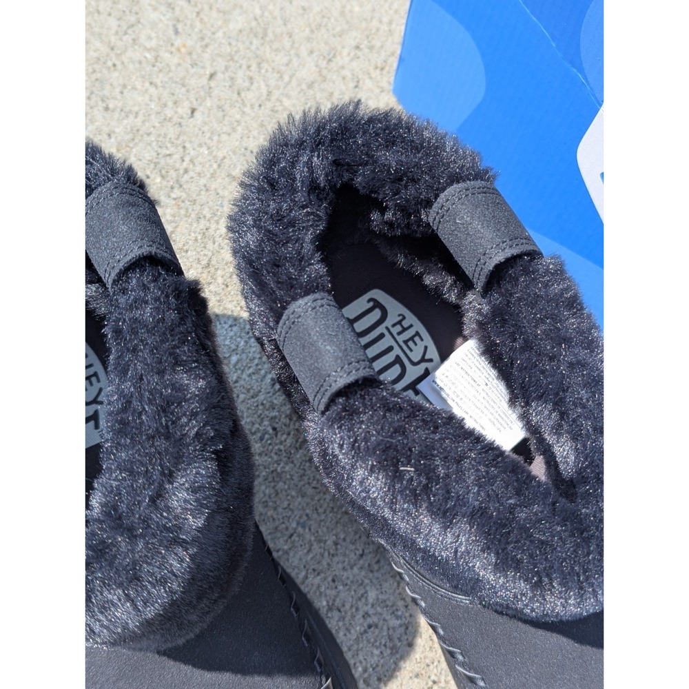 Hey Dude Camden Cuff Classic Cozy Black Faux Fur Boots NIB Women's 7 - Picture 4 of 10
